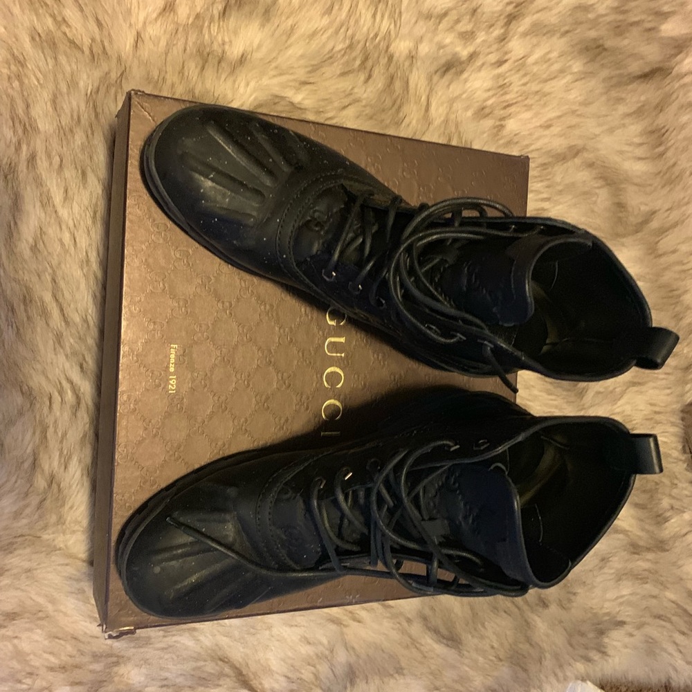 Men’s Gucci boots